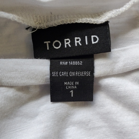 Torrid - Distructive Tee - Picture 7 of 8